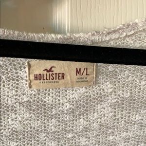Hollister Sweaters - grey and white sweater from hollister ☁️ Hollister Sweaters - grey and white sweater from hollister ☁️